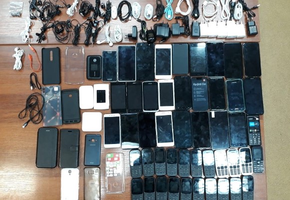 В Башкирии в исправительную колонию пытались пронести 48 телефонов, сим-карты и Wi-Fi роутеры